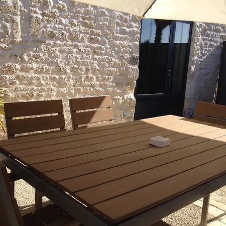 L'ecurie & Le Chai - De Charme Entre Et Coeur De Village בית נופש Dolus d'Oléron