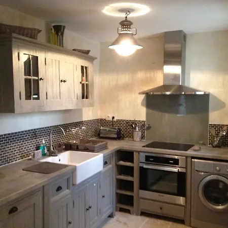 L'ecurie & Le Chai - De Charme Entre Et Coeur De Village 펜션